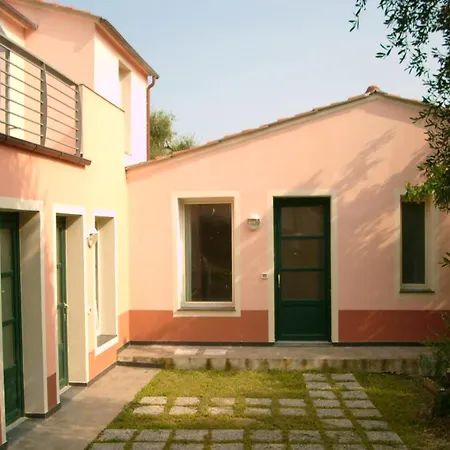 Apartment For 4 People In